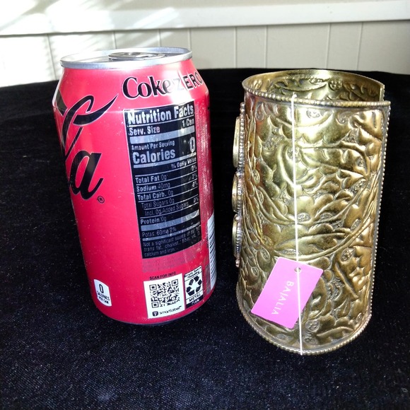 Iris Apfel & Bajalia Brass Turquoise & Coral Inlay HUGE Statement Cuff Bracelet - Picture 16 of 16